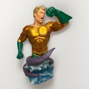 DC Direct Aquaman Mini Bust Statue Heroes of the DC Universe Limited 1120/3000